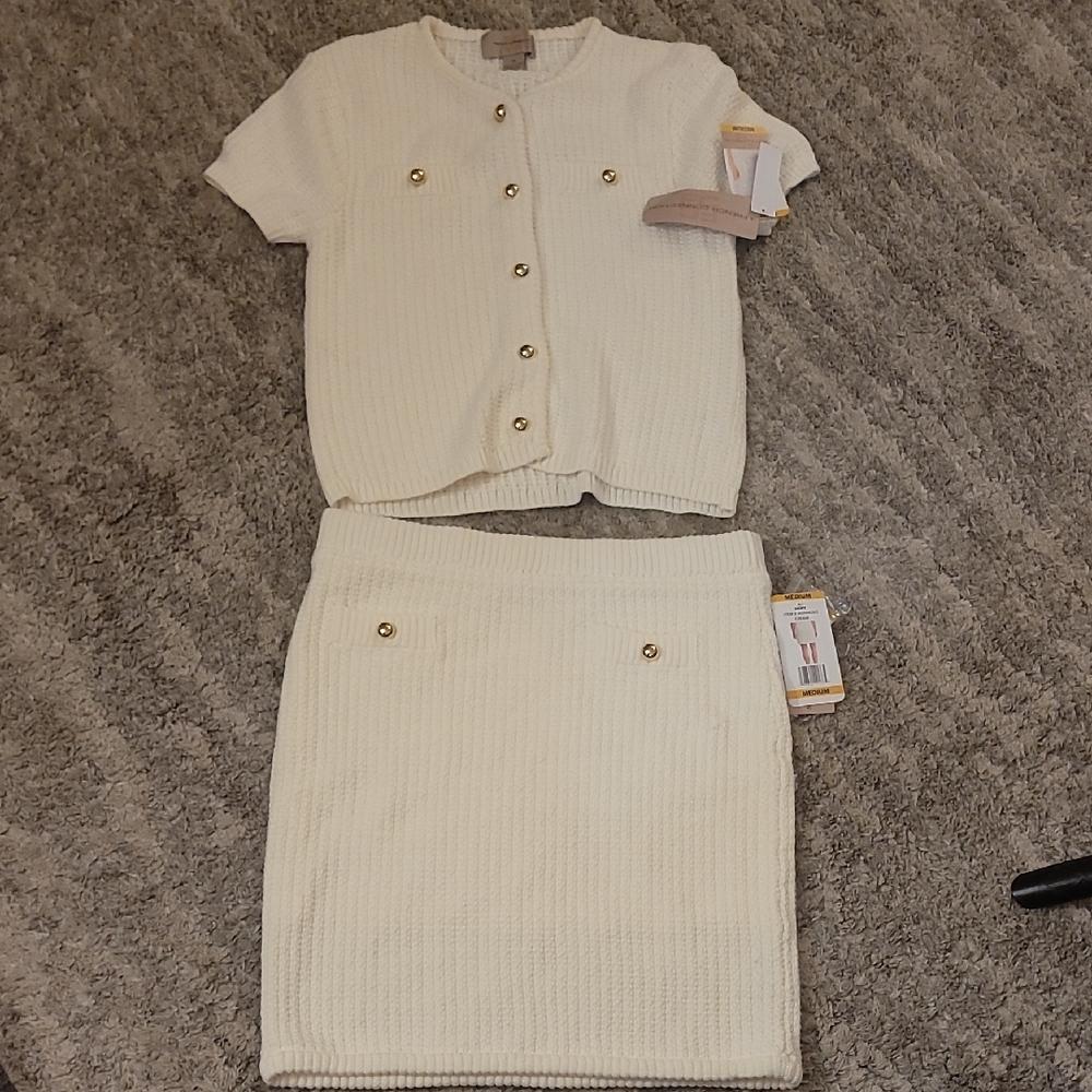 French Connection Wome's Sweater White Knit Skirt And Top Set